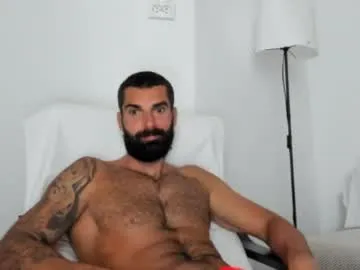 vestaszanto – webcam model profile photo Image 9