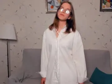 cutefluffy – webcam model profile photo