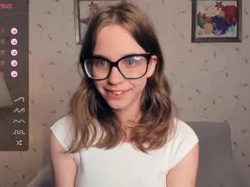 lina_kriss – webcam model profile photo Image 13