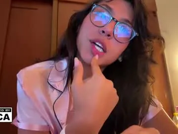 tassiarauj – webcam model profile photo Image 6