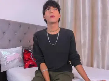 petites_perles – webcam model profile photo Image 16