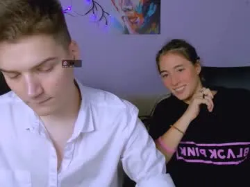 xalexax – webcam model profile photo Image 2