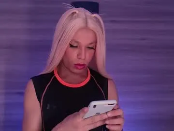 cinacandy – webcam model profile photo Image 12