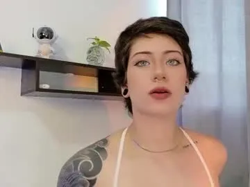 ErikaBonnie – webcam model profile photo Image 11