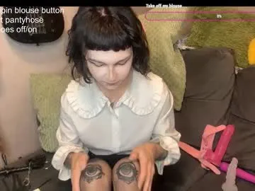 magical_mermaids – webcam model profile photo Image 5