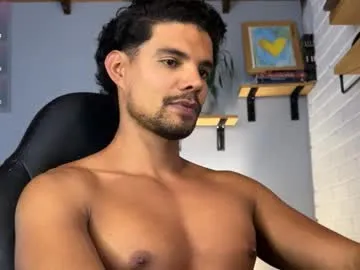 yes_mommy_zlata – webcam model profile photo Image 6