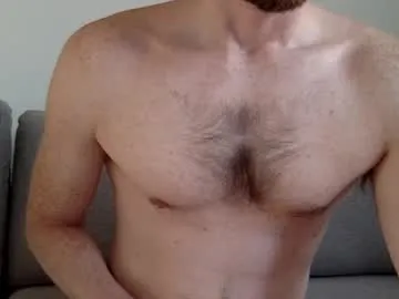 marc105100 – webcam model profile photo Image 8