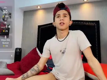 nympho_nathy_sophi – webcam model profile photo Image 5