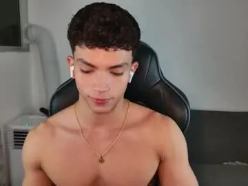 playussoftly – webcam model profile photo Image 15