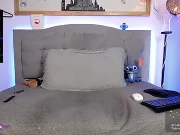 alice_edward – webcam model profile photo Image 8