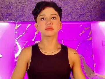 bigbuttsarena – webcam model profile photo Image 13