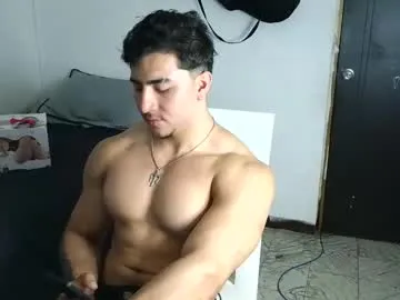 tattooedlucy_ – webcam model profile photo Image 19