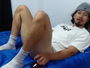 jitoon_exe – webcam model profile photo Image 18