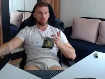 kianys – webcam model profile photo Image 3