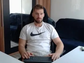 kianys – webcam model profile photo Image 6