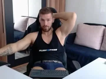 kianys – webcam model profile photo Image 7