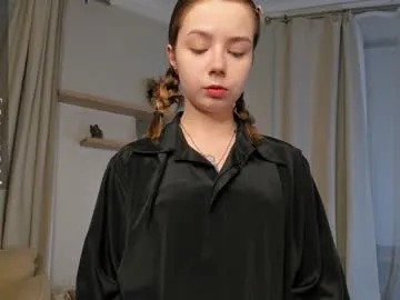 laylaababy – webcam model profile photo Image 12