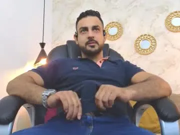 petites_perles – webcam model profile photo Image 13