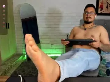 viiolett_lee – webcam model profile photo Image 9