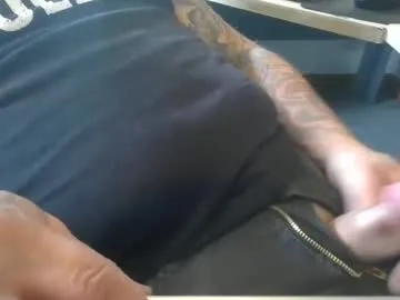 nympho_nathy_sophi – webcam model profile photo Image 4