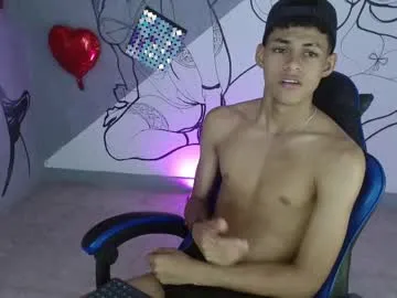 emely_exxotic – webcam model profile photo Image 4