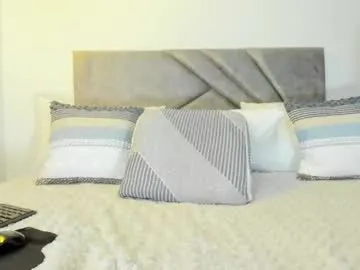 skybella_ – webcam model profile photo Image 4