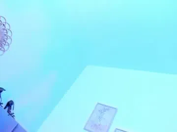 wwow_meow – webcam model profile photo Image 10