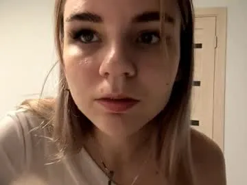 katie_dierse – webcam model profile photo Image 8