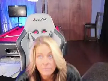 petites_perles – webcam model profile photo Image 5