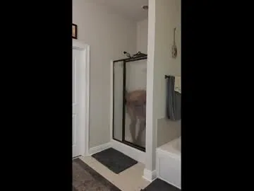 miss_tress_inna – webcam model profile photo Image 2