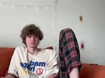 cum_police – webcam model profile photo Image 7