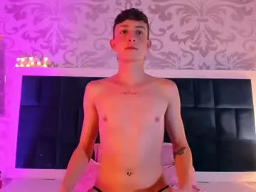 vvioleta_ – webcam model profile photo Image 10