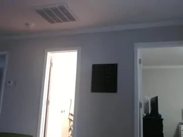 lora_lifelover – webcam model profile photo Image 15