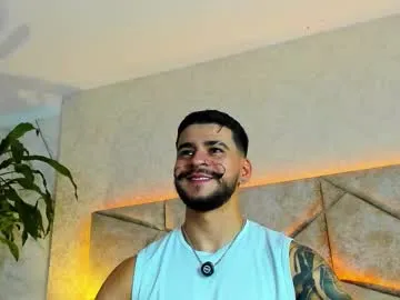 nympho_nathy_sophi – webcam model profile photo Image 15