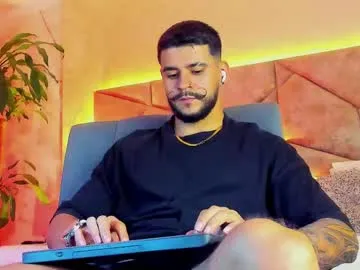 nympho_nathy_sophi – webcam model profile photo Image 19