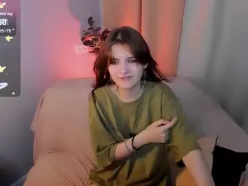 miavega1 – webcam model profile photo Image 2