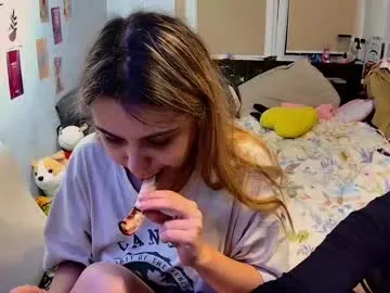 your_dolls – webcam model profile photo Image 7