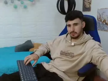 playussoftly – webcam model profile photo Image 4