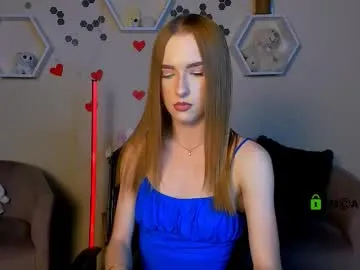 vivy_ – webcam model profile photo Image 14