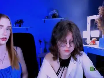 vivy_ – webcam model profile photo Image 19