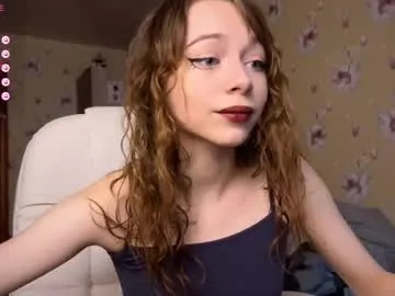 cathiefavuzzi – webcam model profile photo Image 5