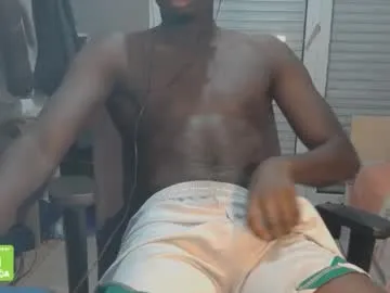 playussoftly – webcam model profile photo Image 13