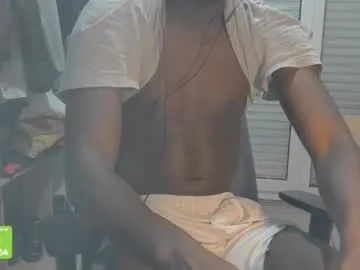 playussoftly – webcam model profile photo Image 3