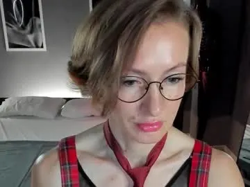 kira0541 – webcam model profile photo Image 2