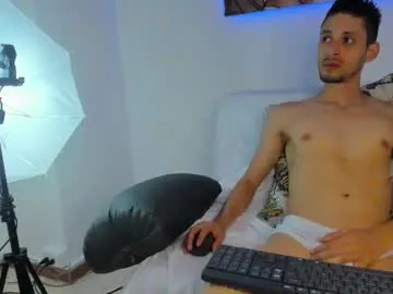 caseykissesxoxo – webcam model profile photo Image 4