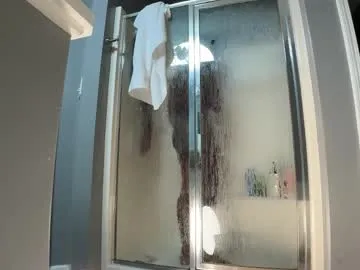 petites_perles – webcam model profile photo Image 8