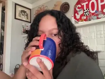 kimmie_ – webcam model profile photo Image 18