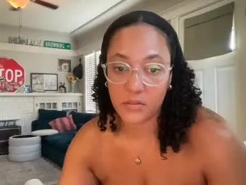 kimmie_ – webcam model profile photo Image 9