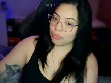 scarletttsinner – webcam model profile photo Image 3