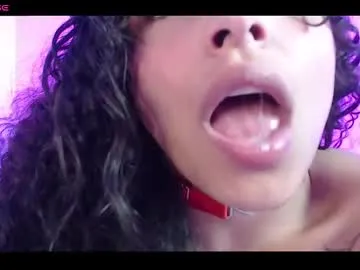 keirasworld – webcam model profile photo Image 12